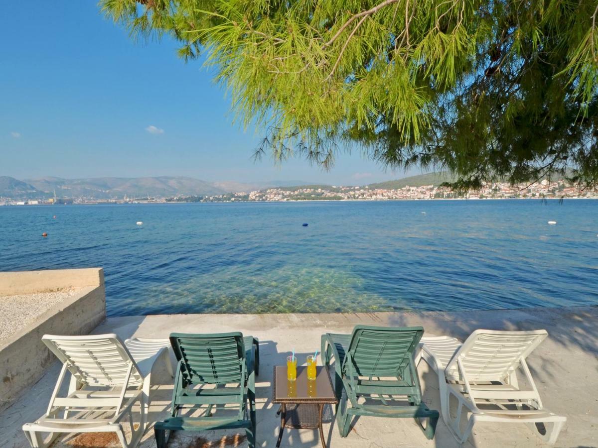 Apartments Silva With A View Of Sea تروغير المظهر الخارجي الصورة