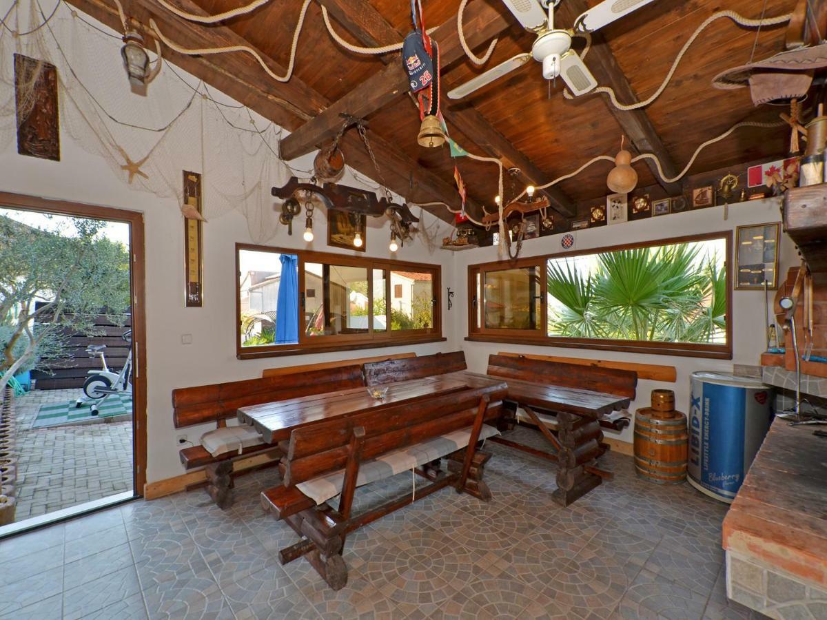 Apartments Silva With A View Of Sea تروغير المظهر الخارجي الصورة