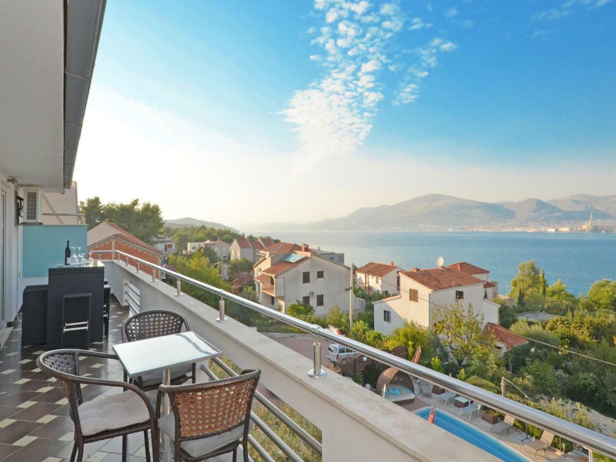 Apartments Silva With A View Of Sea تروغير المظهر الخارجي الصورة