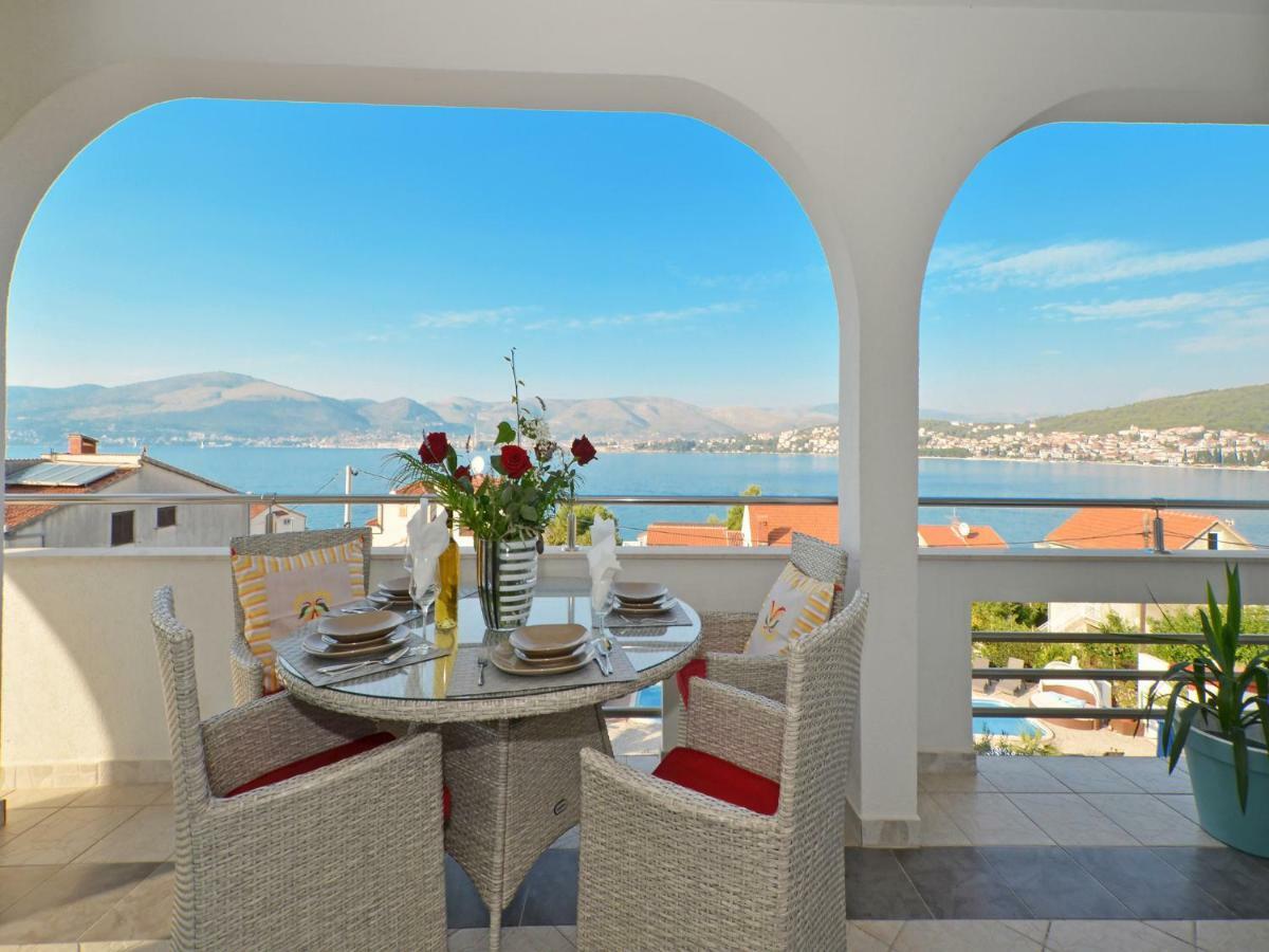 Apartments Silva With A View Of Sea تروغير المظهر الخارجي الصورة